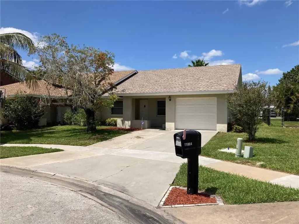 11870 Suellen Circle Wellington FL 33414