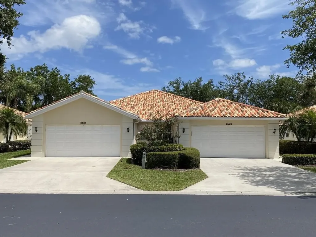 2501 SW Parkside Drive Palm City FL 34990