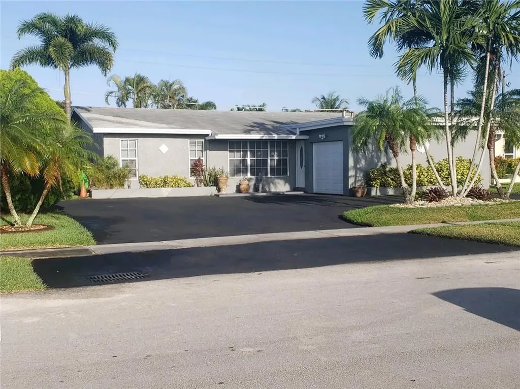 4211 NW 113th Avenue Sunrise FL 33323