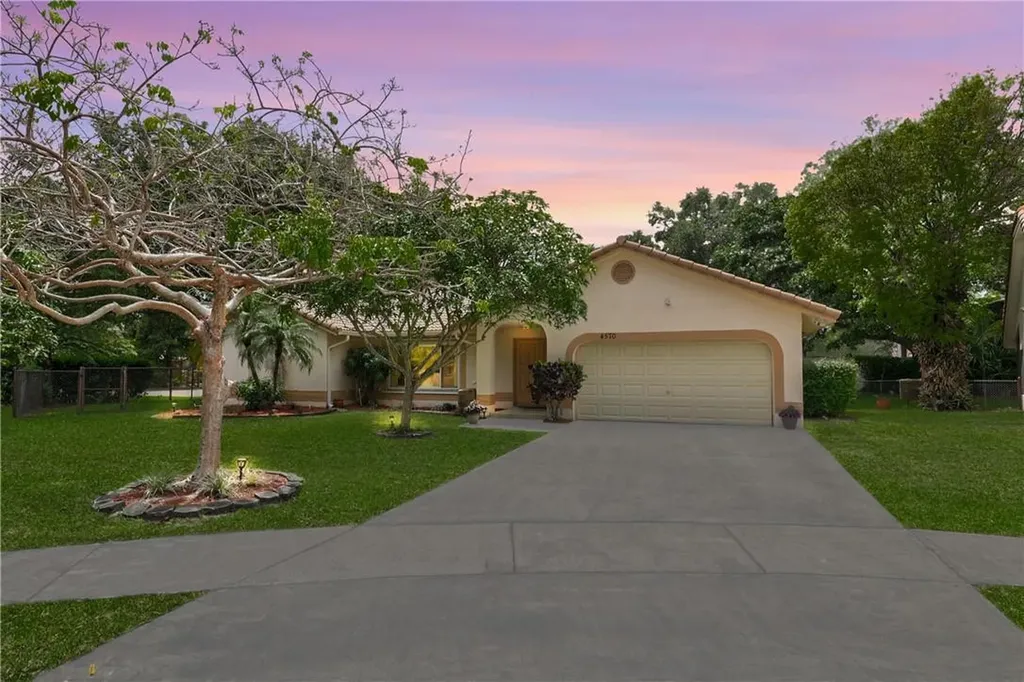 4570 NW 49th Court Coconut Creek FL 33073