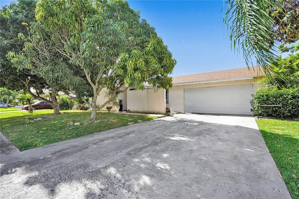5134 NW 27th Court Margate FL 33063