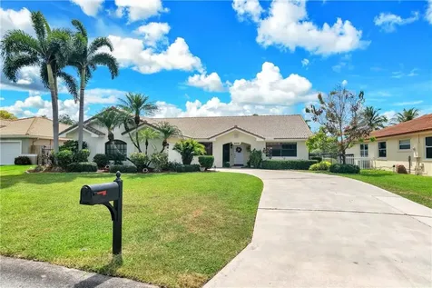 6321 Olde Moat Way Davie FL 33331