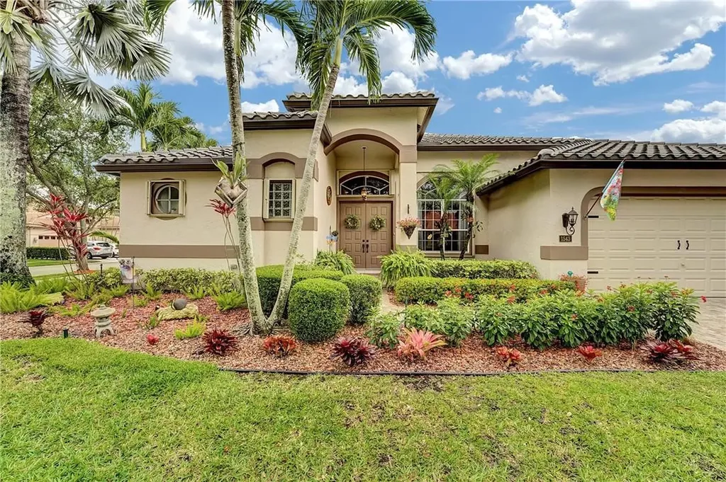 1543 Lantana Court Weston FL 33326