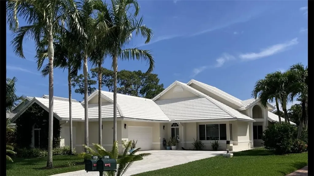 11731 SE Plandome Drive Hobe Sound FL 33455