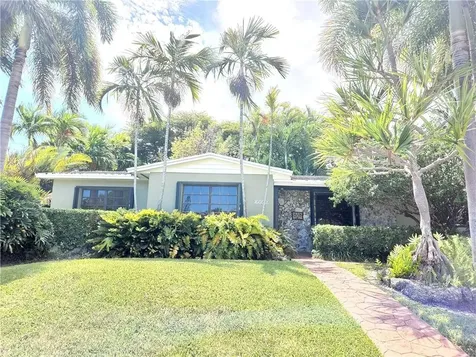 19930 SW 92nd Avenue Cutler Bay FL 33157