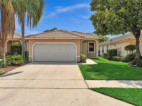 3923 NW 89th Avenue Coral Springs FL 33065