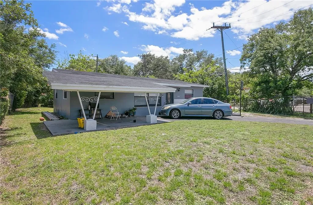 3190 NW 12th Place Lauderhill FL 33311