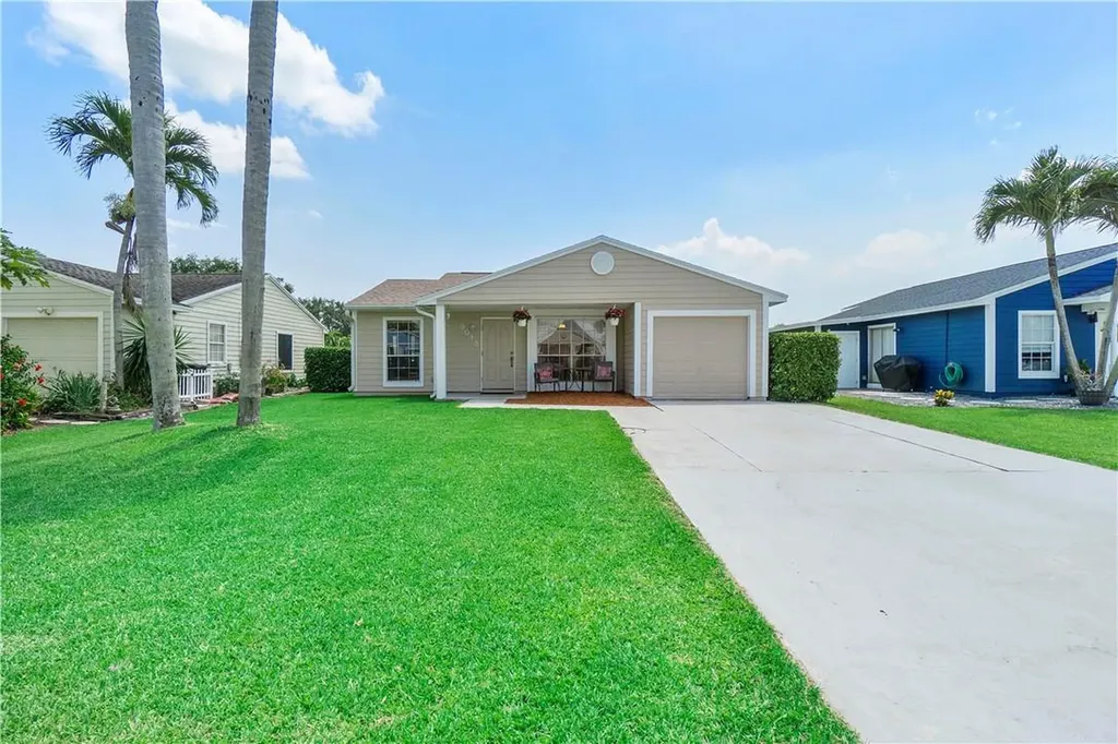 9018 Woodlark Terrace Boynton Beach FL 33472