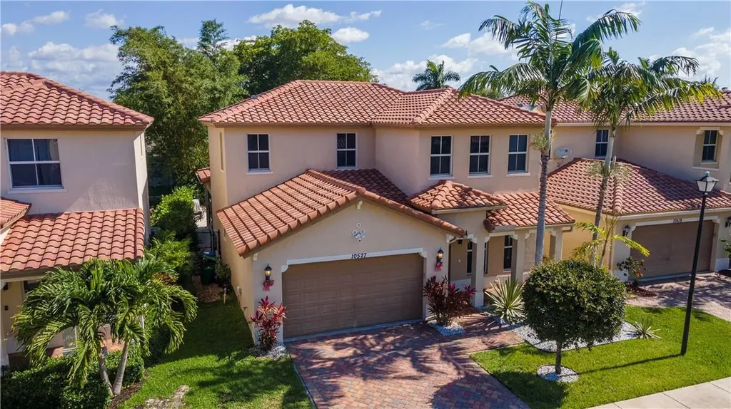 10527 NW 36th Street Coral Springs FL 33065