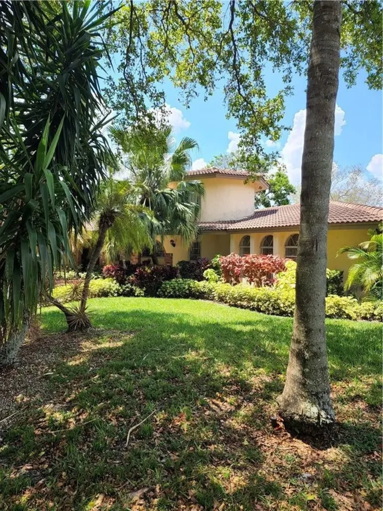 3200 NW 111th Avenue Coral Springs FL 33065