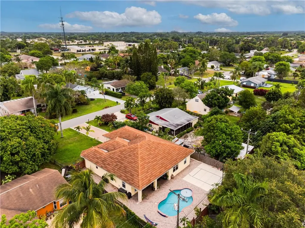 5226 Sunrise Boulevard Delray Beach FL 33484