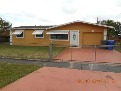 6556 Pierce Street Hollywood FL 33024