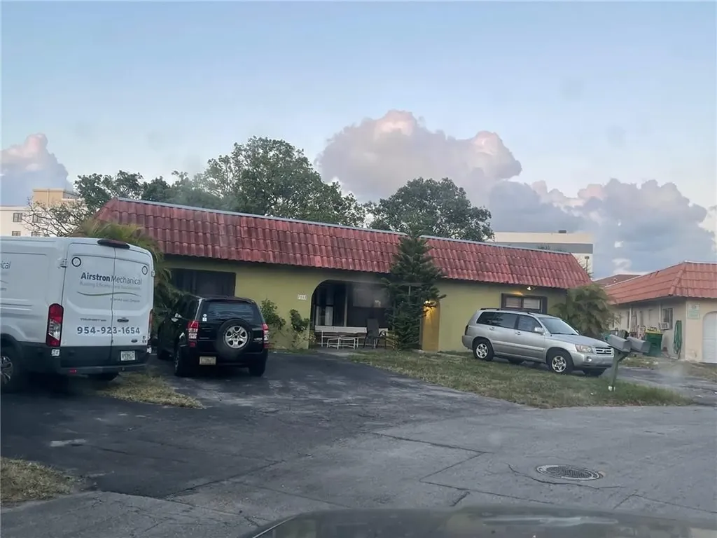 7116 NW 78th Avenue Tamarac FL 33321