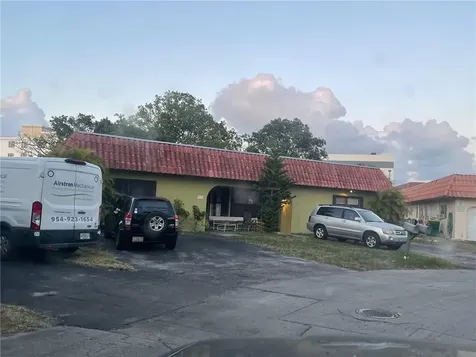 7116 NW 78th Avenue Tamarac FL 33321