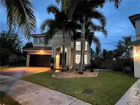 384 SW 205th Avenue Pembroke Pines FL 33029