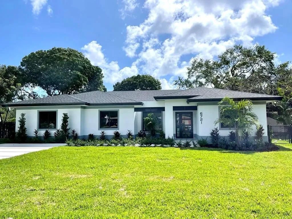 6721 SW 62nd Court South Miami FL 33143