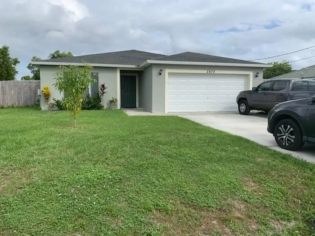 2879 SW Ann Arbor Road Port St Lucie FL 34953