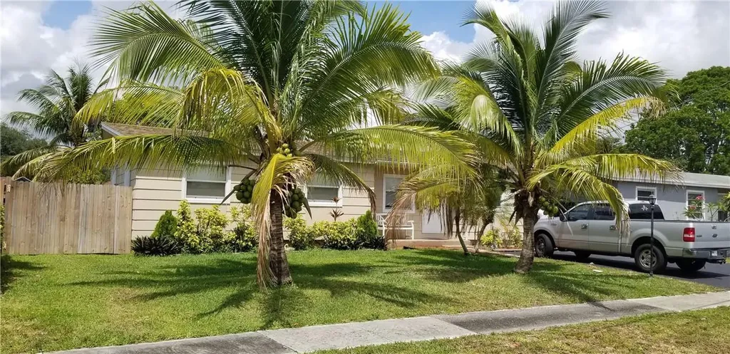 161 SW 65th Avenue Margate FL 33068