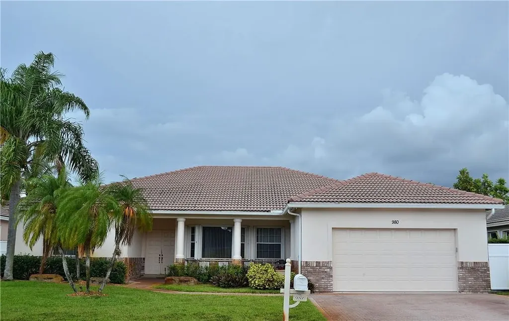 980 SW 159th Terrace Pembroke Pines FL 33027