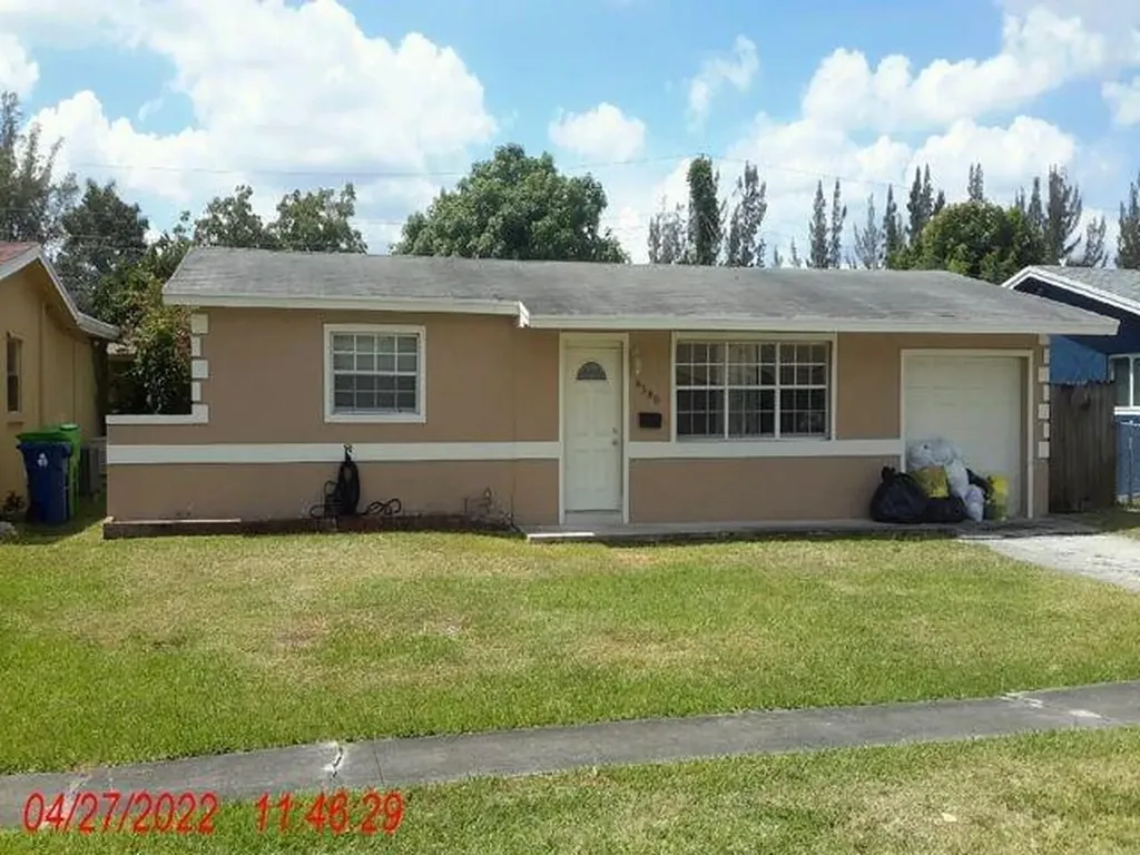 6580 NW 21st Court Sunrise FL 33313