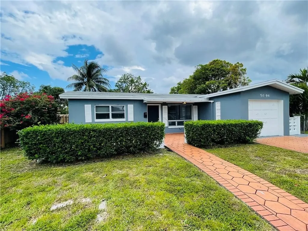 5094 NW 41st Street Lauderdale Lakes FL 33319