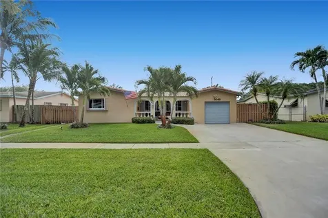 5049 SW 88th Terrace Cooper City FL 33328
