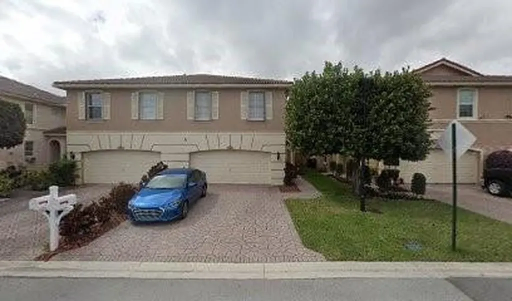 5147 Meadow Oaks Drive Coconut Creek FL 33073