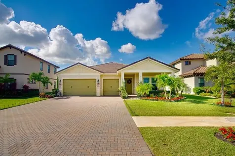 1043 Sweetgrass Street Loxahatchee FL 33470