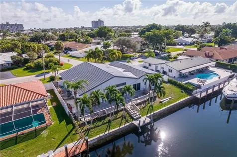 4031 NE 27th Terrace Lighthouse Point FL 33064
