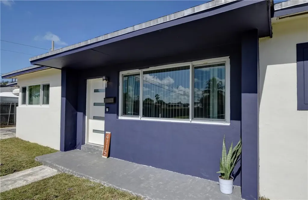 4115 NW 195th Street Miami Gardens FL 33055