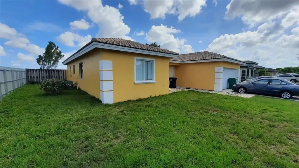 12764 SW 209th Lane Miami FL 33177