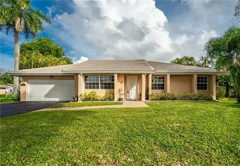 10904 NW 19th Manor Coral Springs FL 33071