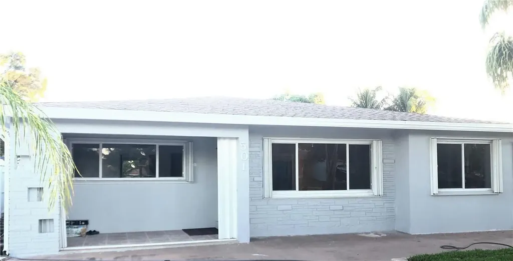 501 SW 3rd Street Hallandale Beach FL 33009