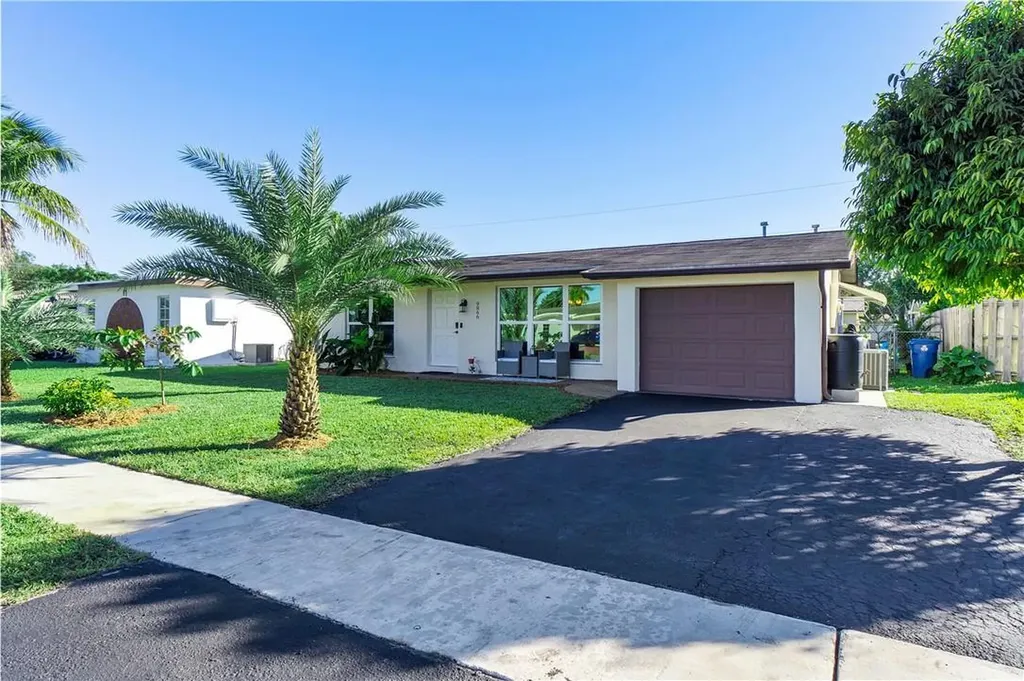 9866 NW 26th Street Sunrise FL 33322