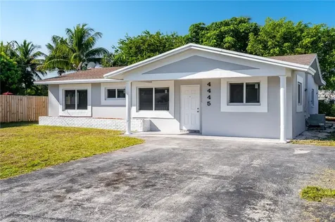 4445 NW 18th Terrace Oakland Park FL 33309