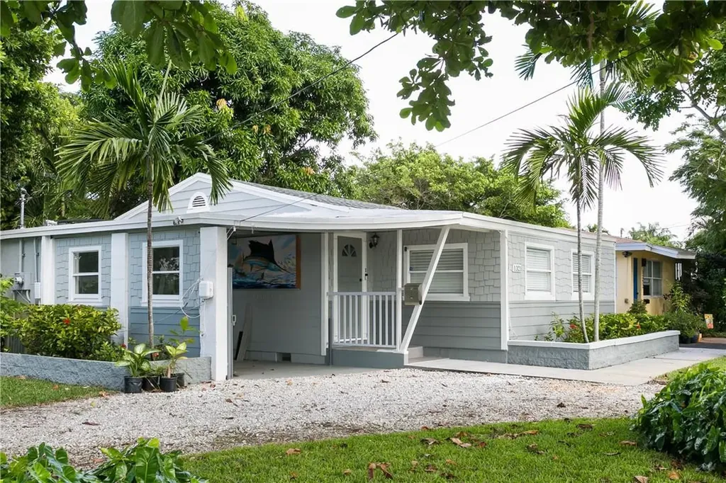 1321 NE 34th Street Oakland Park FL 33334