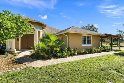3275 SW Buckskin Avenue Okeechobee FL 34974