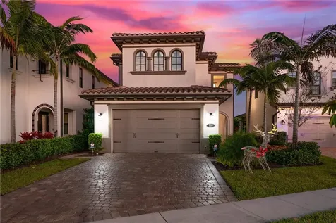 735 SW 113th Lane Pembroke Pines FL 33025