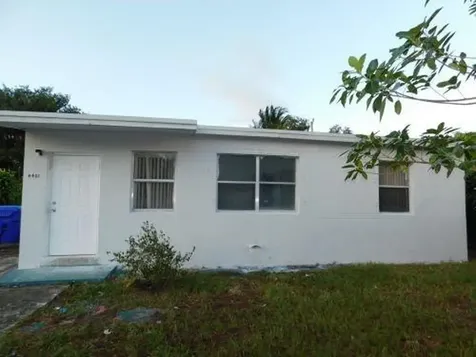 4401 SW 40th Street West Park FL 33023