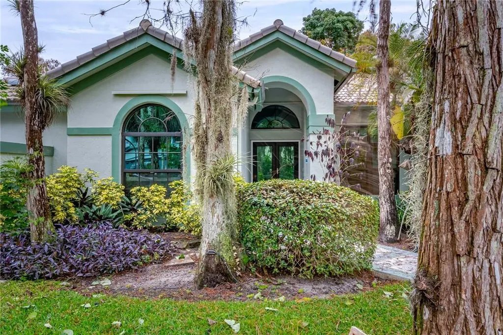 4922 NW 66th Avenue Lauderhill FL 33319