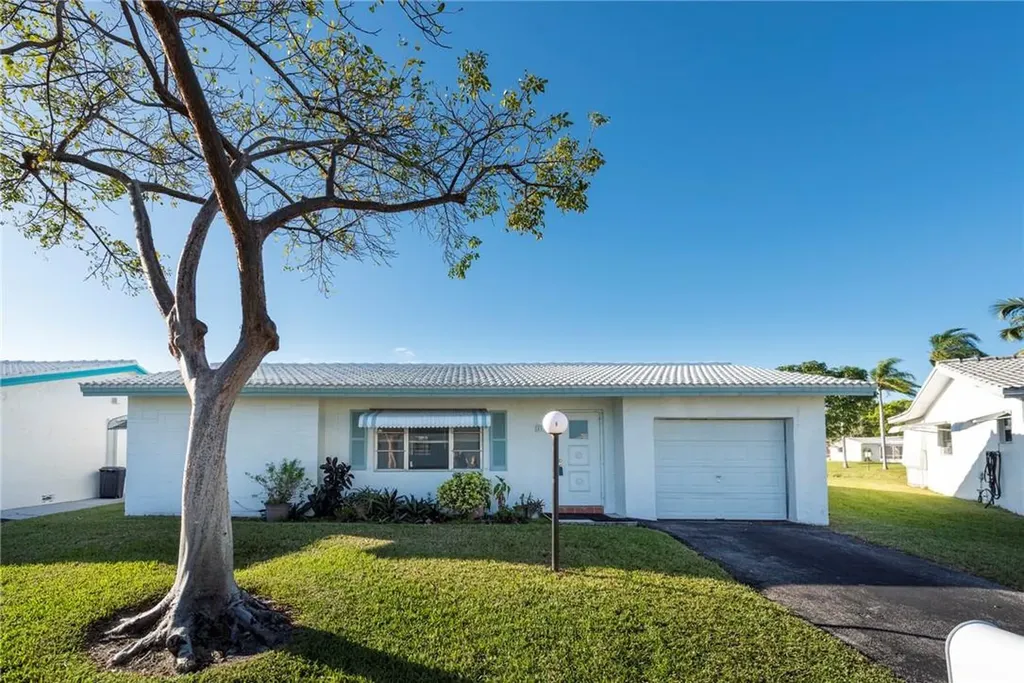 8532 NW 14th Street Plantation FL 33322