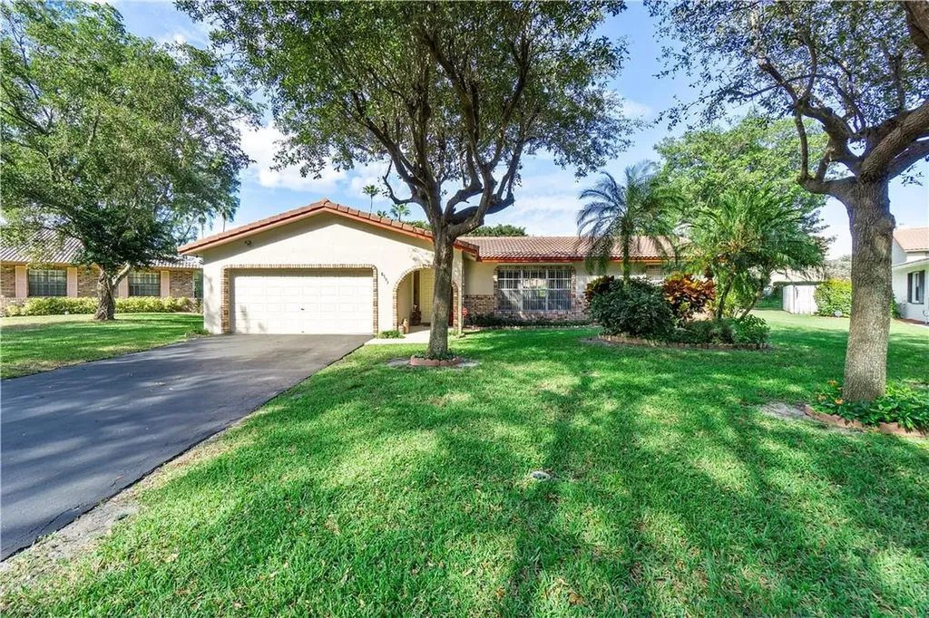 8593 NW 3rd Street Coral Springs FL 33071