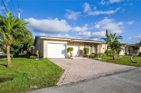 4920 NW 14th Terrace Deerfield Beach FL 33064