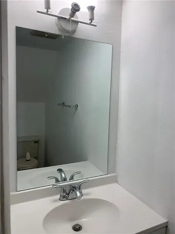 2790 W 60th Street Hialeah FL 33016