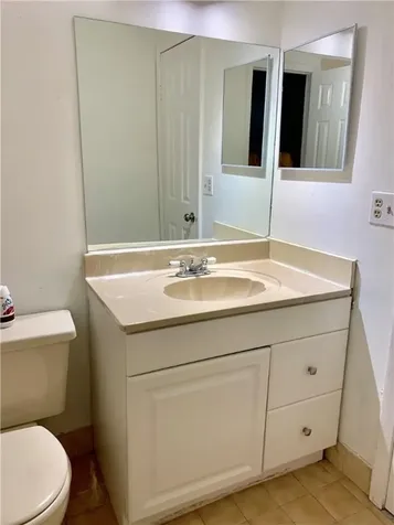 2790 W 60th Street Hialeah FL 33016