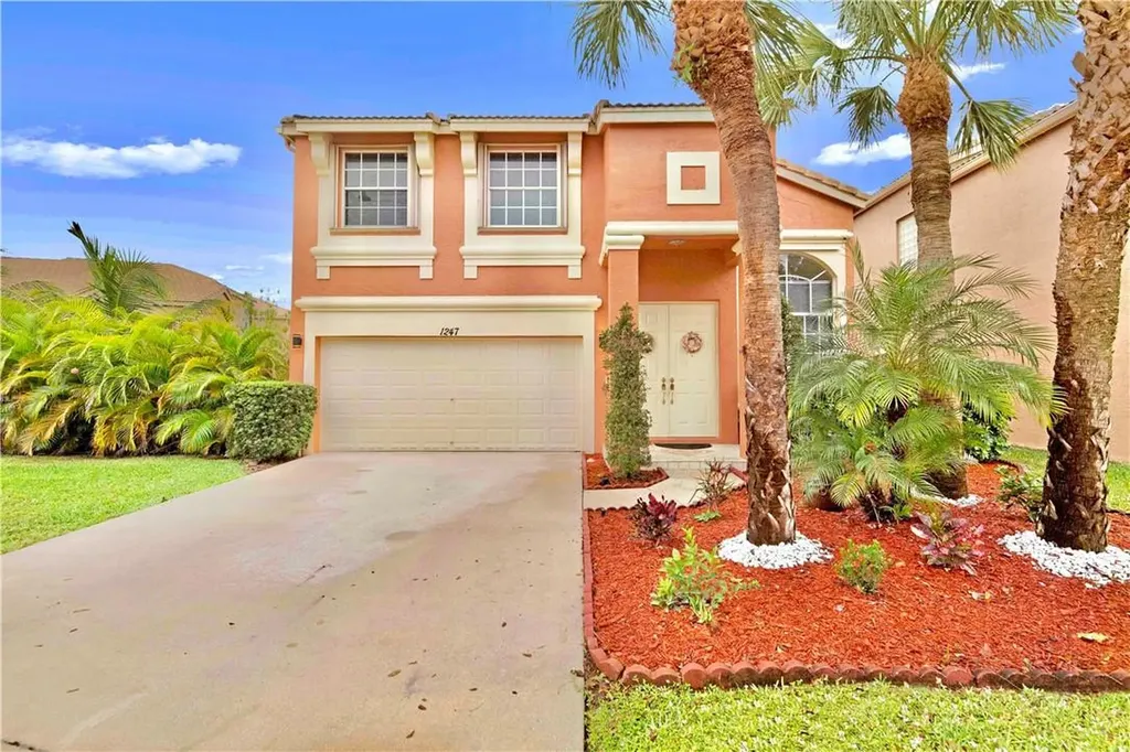 1247 Oakwater Drive Royal Palm Beach FL 33411