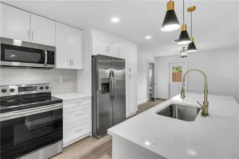 301 NE 42nd Court Oakland Park FL 33334