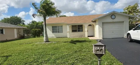 7103 NW 97th Avenue Tamarac FL 33321
