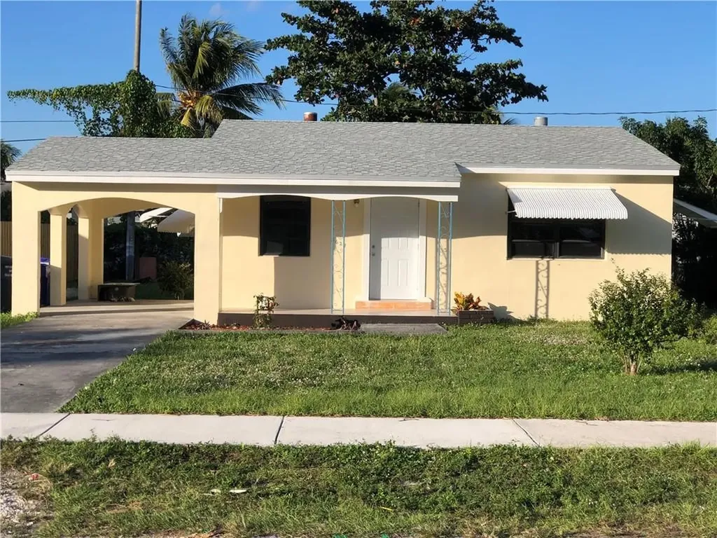2627 Fletcher Street Hollywood FL 33020