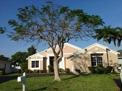 10748 Lago Welleby Drive Sunrise FL 33351